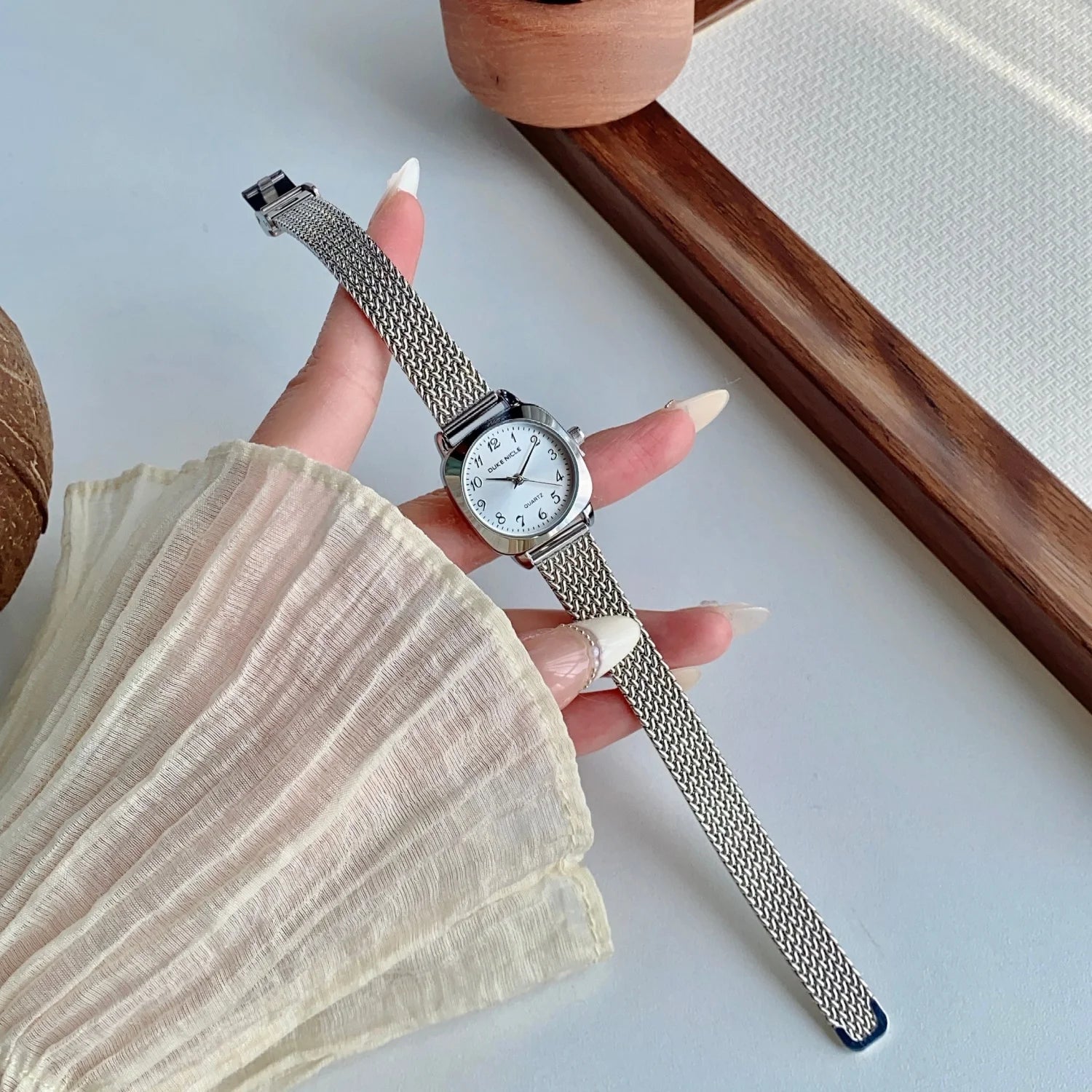 Casual Arabic Quartz Watch For Ladies Gold Steel Strip Simple Women's Dress Clock Gift Wristwatch Adjustable Bracelet Watches