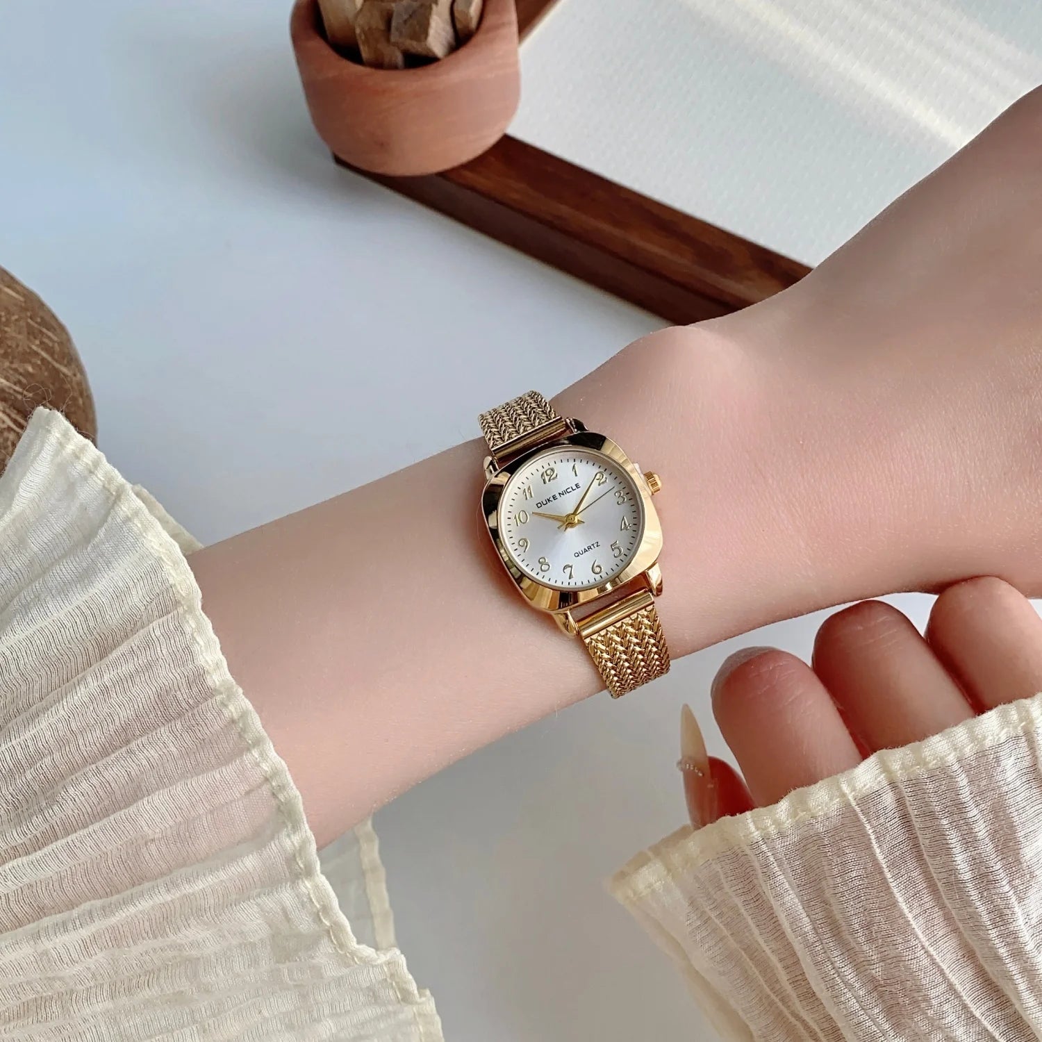 Casual Arabic Quartz Watch For Ladies Gold Steel Strip Simple Women's Dress Clock Gift Wristwatch Adjustable Bracelet Watches